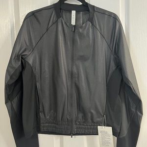 Lululemon Lightweight Run Jacket *Emboss
